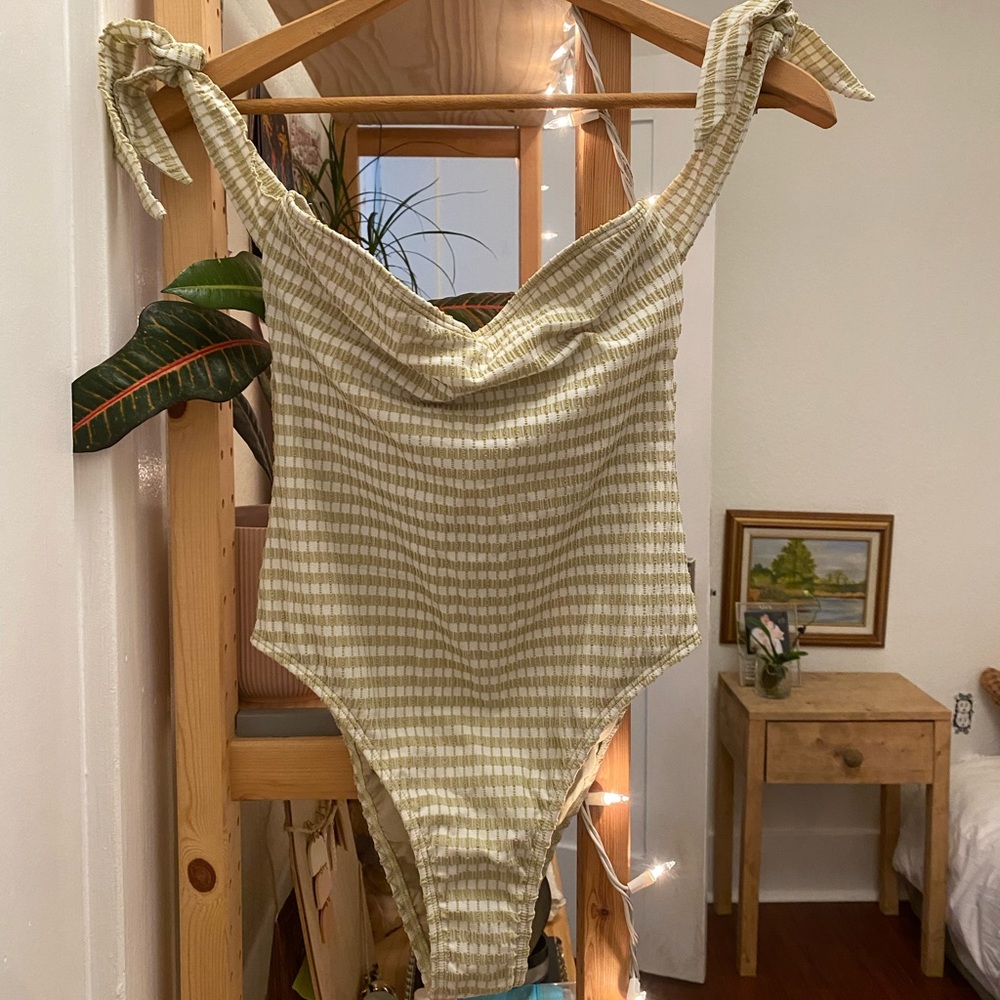 The Salty Blonde plaid One-Piece Swimsuit- Billabong…NEW